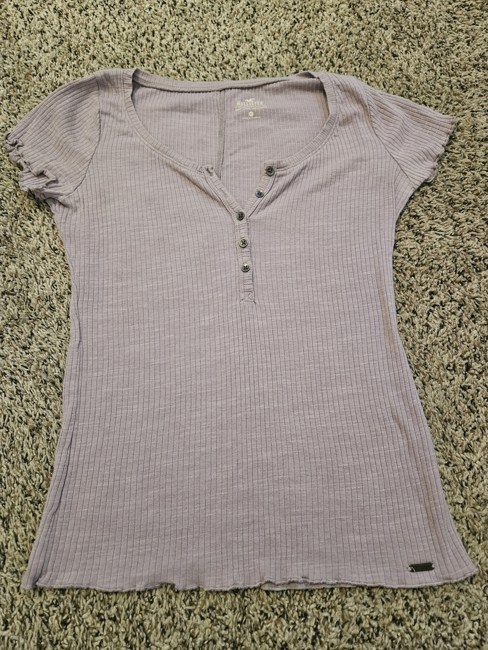🦋Y2K Hollister Lavender Ribbed Henley Tee - Women Size XS